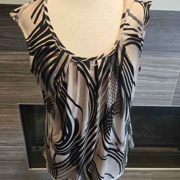 Abstract Black Tan Sleeveless Knit Top Blouse Petites XL - Picture 1 of 2